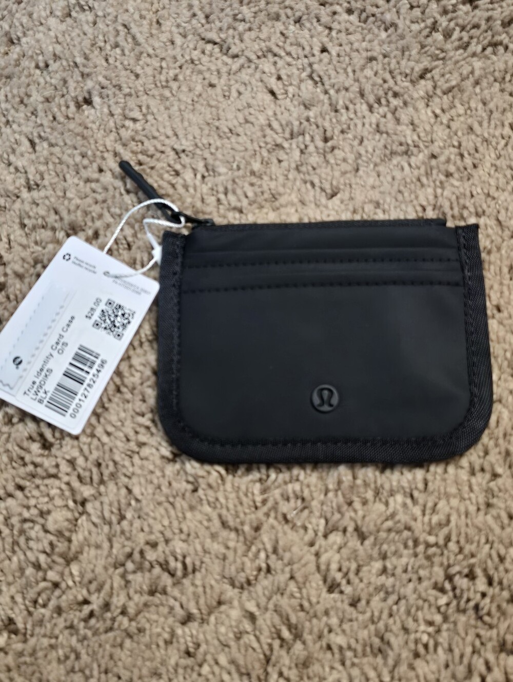 NWT Lululemon True Identity Card Case Wallet - Black